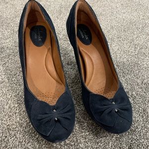 Artisan Clark’s Society Ball Navy Suede Heels